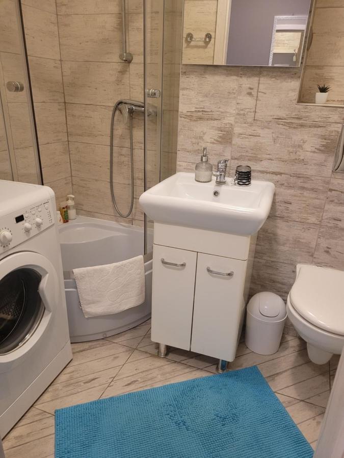 Apartament Centrum Chmielna وارسو المظهر الخارجي الصورة